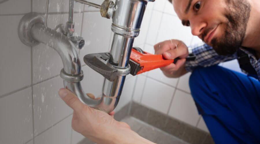 Professional clogged toilet repair in Yoder, WY